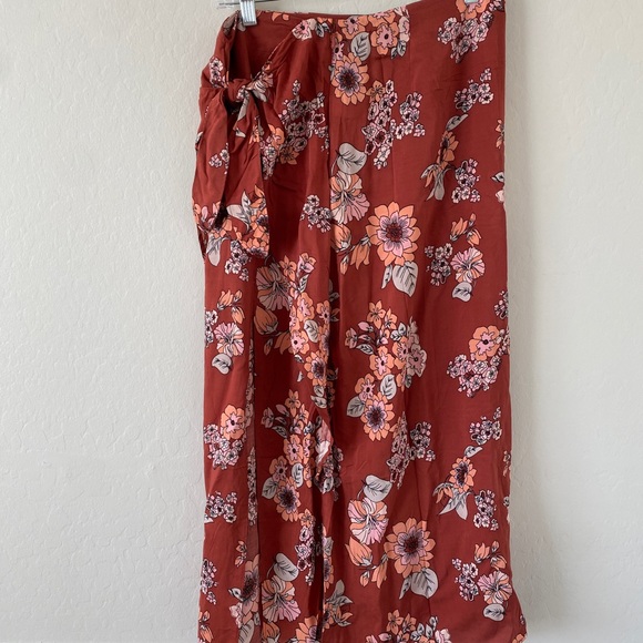 Free People Floral Wrap Midi Skirt NWT - Picture 10 of 14